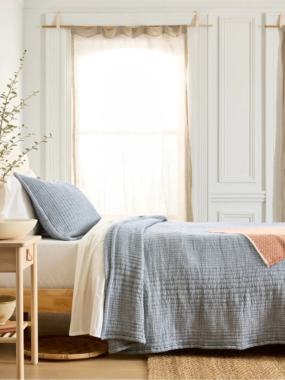 New Quince Organic Cotton Channel Stitch Coverlet Set King/CalKing $174 Blue